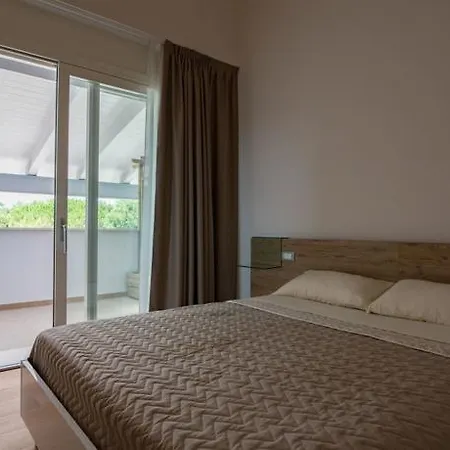 فندق مبيت وإفطار Borgo Del Faro فانو